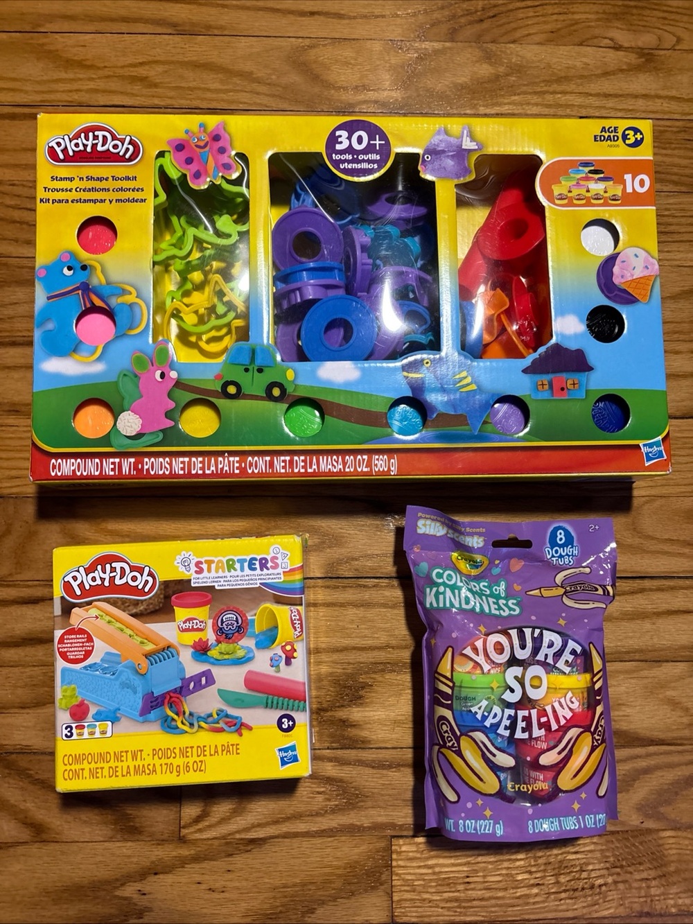 Play-Doh Bundle Stamp 'n Shape Toolkit: Stamps, Cutters 10 Colors + 2 Extras NEW